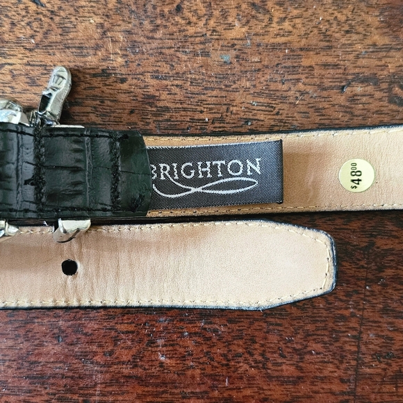 Brighton black leather belt with golf embellished buckle. Size Large. - Picture 7 of 7
